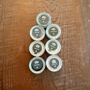 Bare Minerals Brand new Set of 8 Loose Eyeshadows